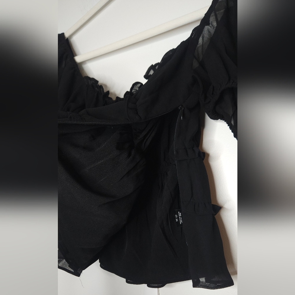 ASTR the Label Black Ruffle Top - Picture 2 of 5